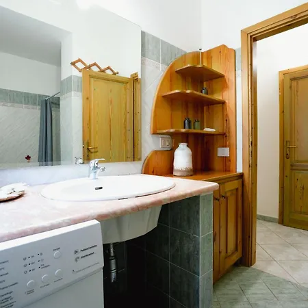 Apartment Martino House, San Teodoro *