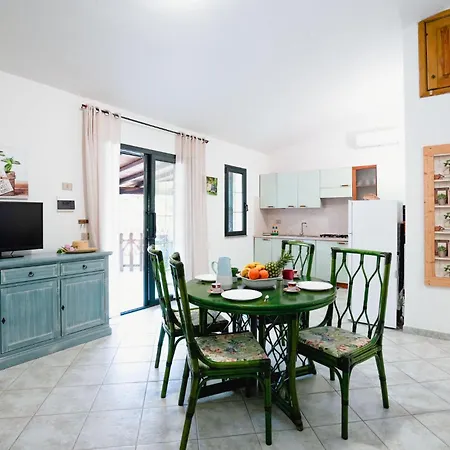 Martino House, San Teodoro Apartment *